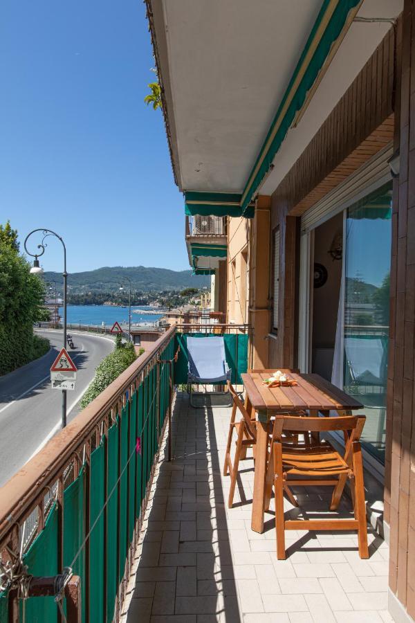 Rapallo Comodo Appartamento Signorile A Due Passi Dal Mare Con Posto Auto 외부 사진